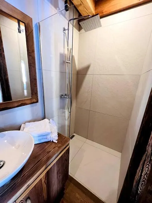 Appartement Dans Chalet De Luxe Megeve Holiday home